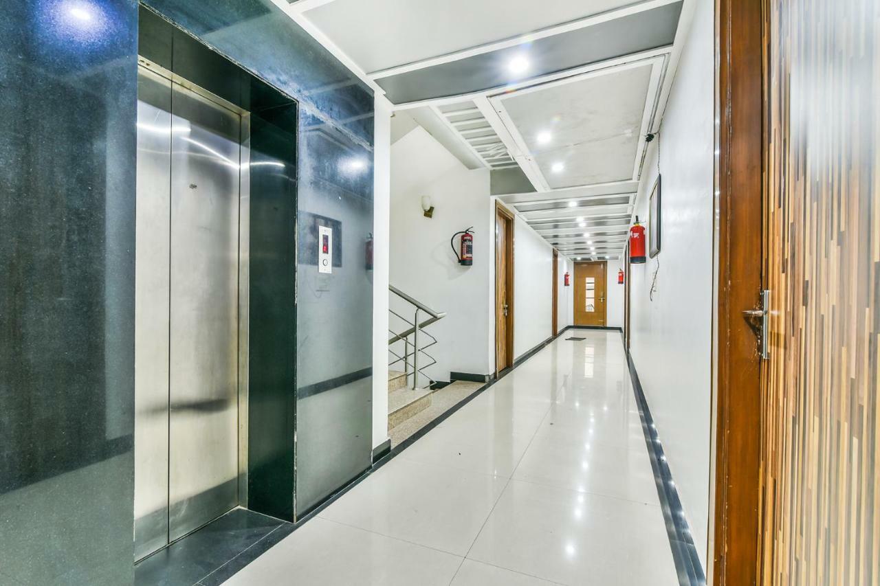 Hotel Parth Inn Ghaziabad Luaran gambar