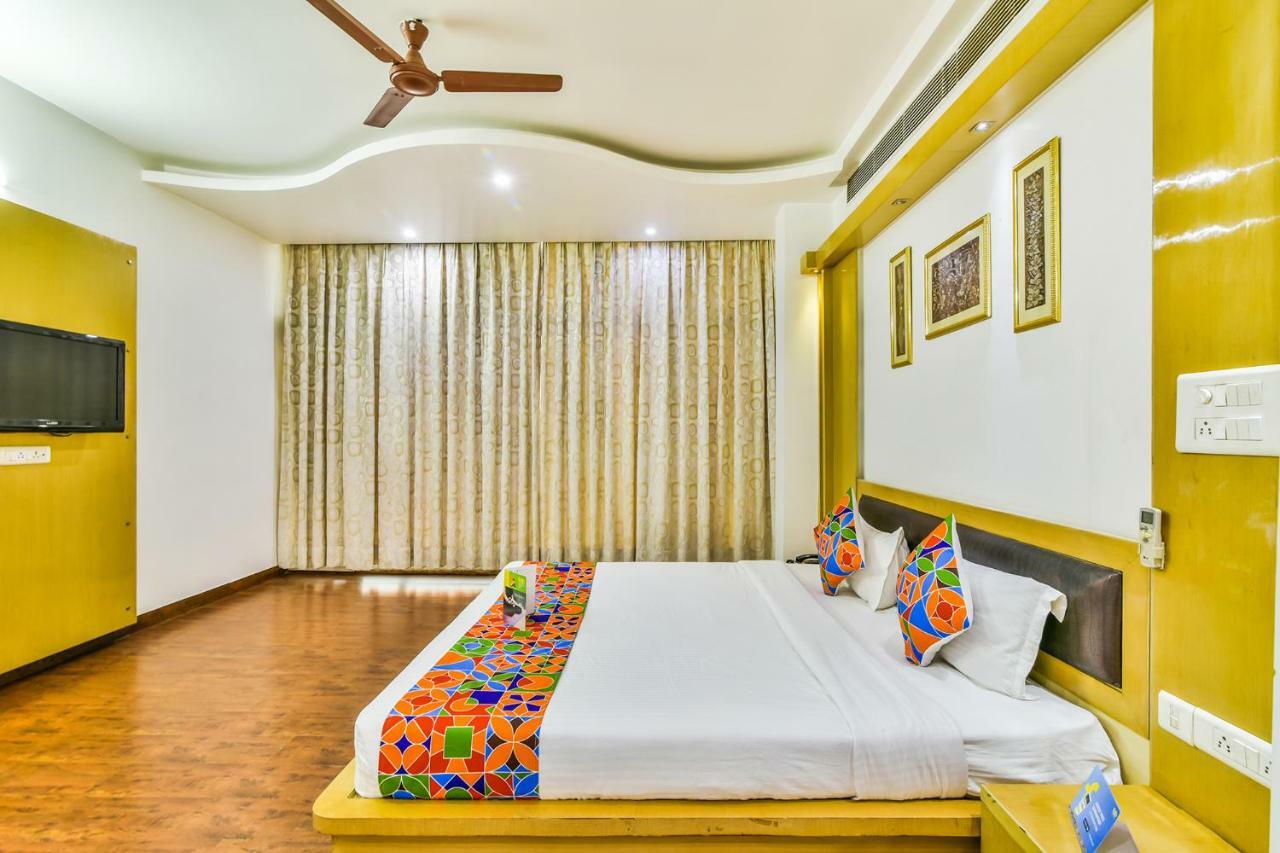 Hotel Parth Inn Ghaziabad Luaran gambar