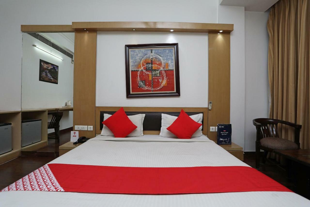 Hotel Parth Inn Ghaziabad Luaran gambar